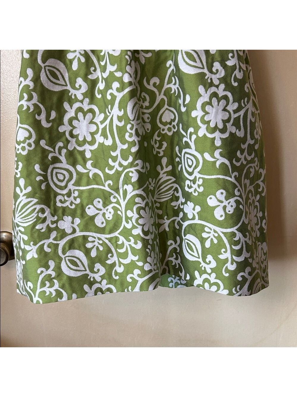 Ann Taylor Green and White Silk Floral Mini Dress size 8 - Picture 8 of 11